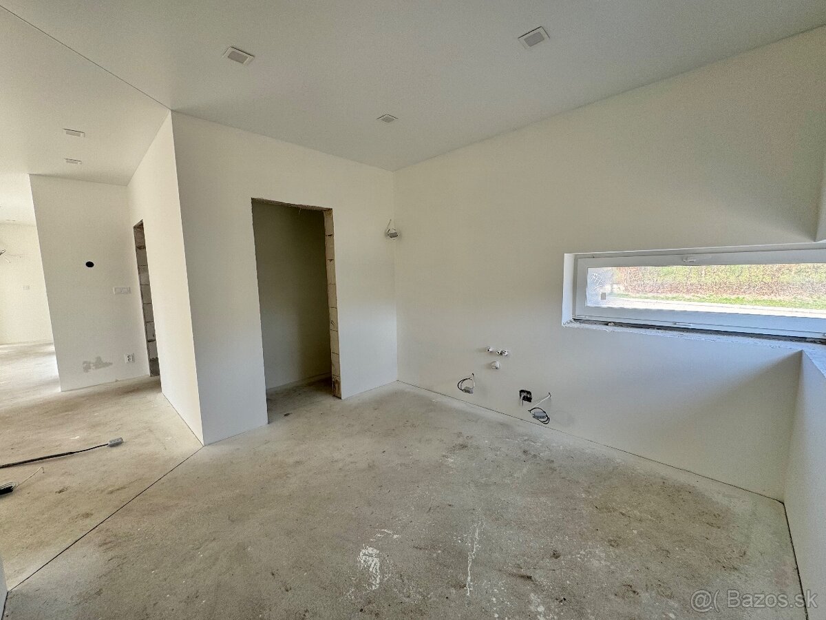 NOVOSTAVBA - rodinný dom v obci Veľaty - 17