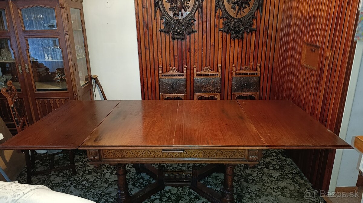Predám starožitný jedálenský stôl - 17