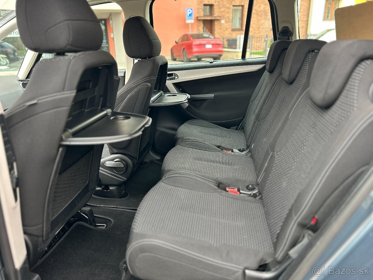Citroën C4 Picasso, 1.6e-HDi automat 7 míst, tažné - 17