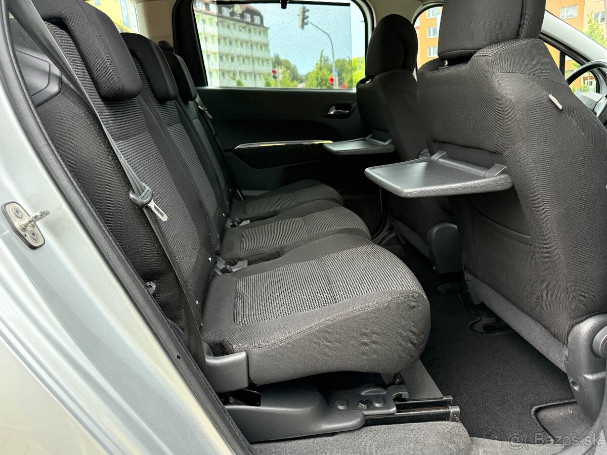 Peugeot 5008 1.6HDI 80kw—2010—manuál—149.000km - 17