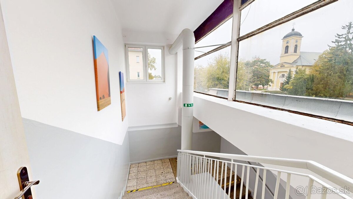 PINK Reality - Prenájom kancelárií – administratívne priesto - 17