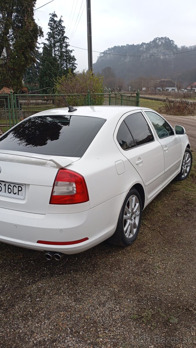Skoda Octavia 2 RS fl 2010 - 17