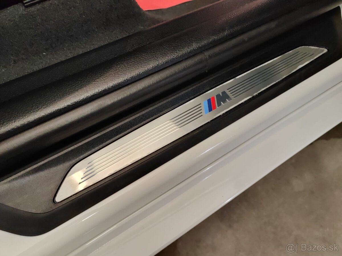 BMW X1 xDrive 20i A/T- AKO NOVÉ TOP STAV - 17