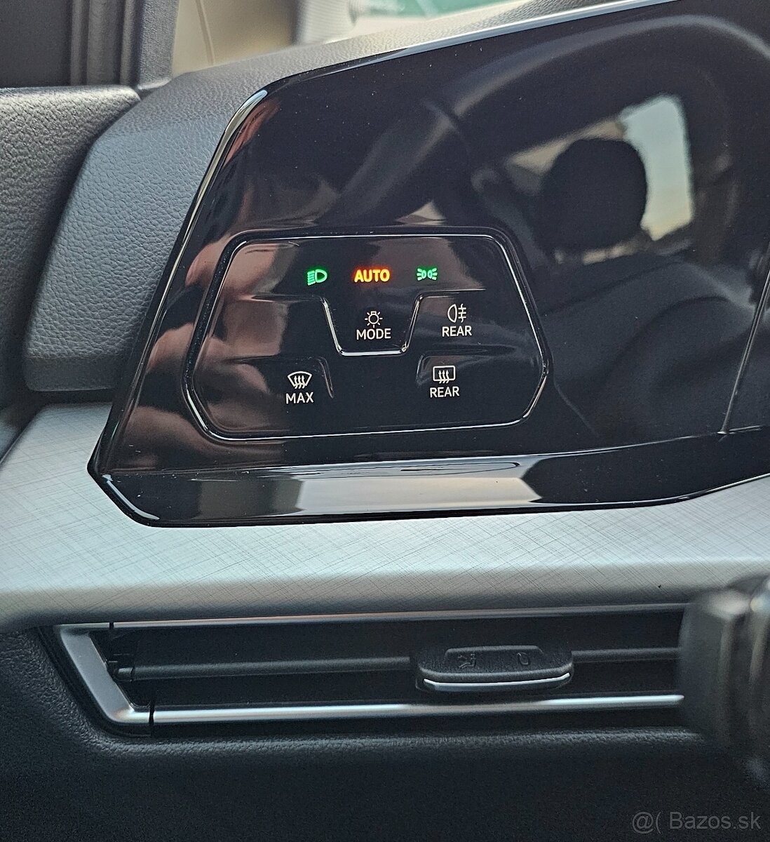 VW Golf Variant, 2.0 TDi, 110 kW, DSG 7, 07/ 2022, Vir. kokp - 17