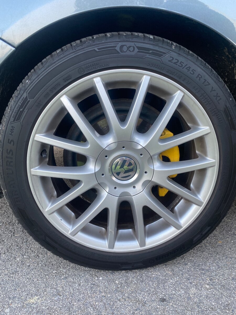 Volkswagen Golf VI 2.0TDI Variant Panoráma,Bi-LED - 17