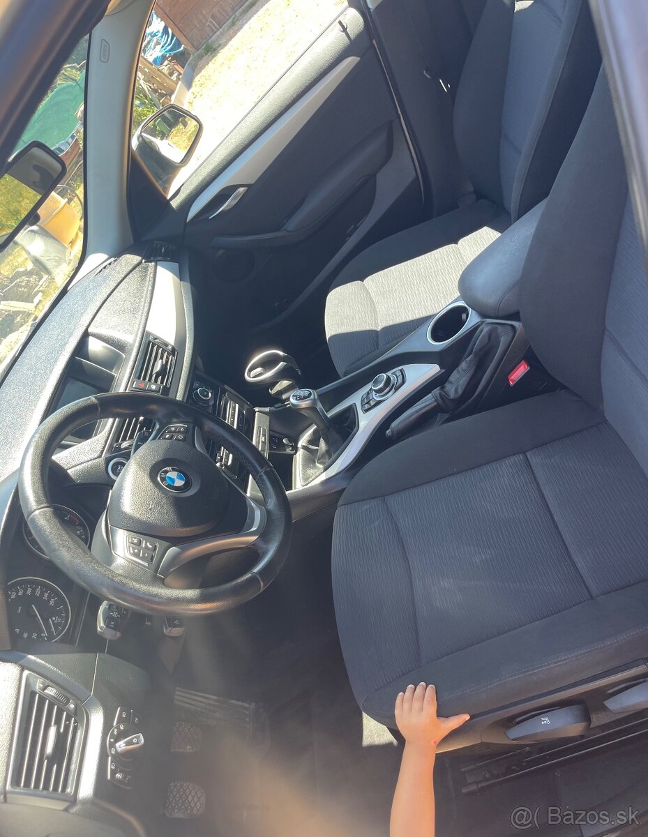 BMW x1 e84 edícia Sport drive - 17