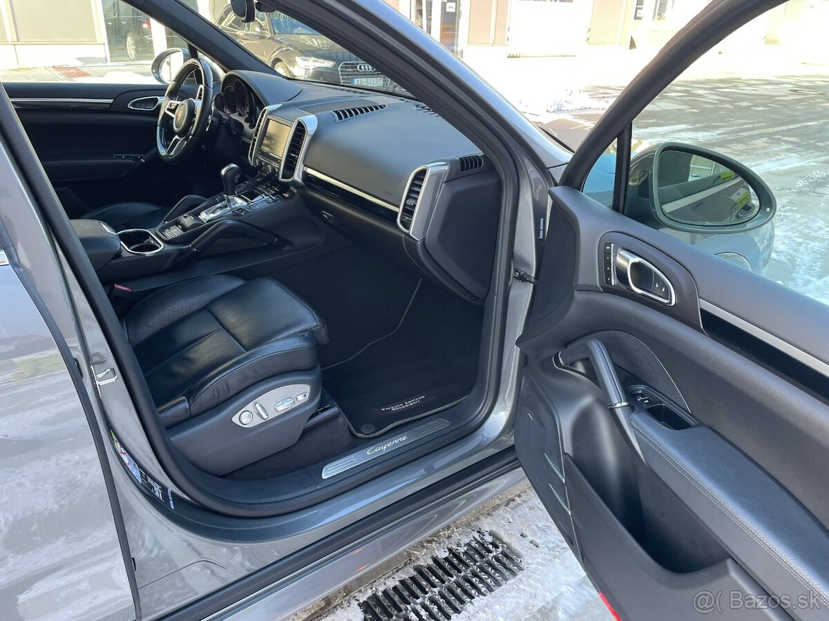 Porsche Cayenne 3.0 TDI Facelift TipTronic GTS Packet DPH - 17