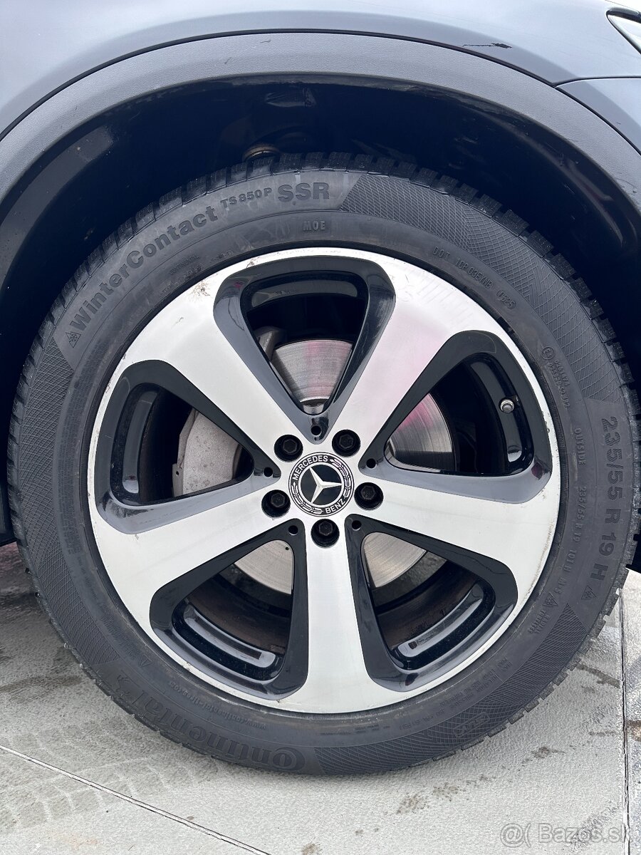 Mercedes-Benz GLC SUV GLC 220d 4MATIC AT 125kW170HP A9 - 17