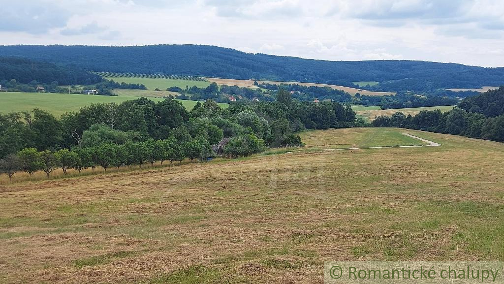Chalupa na 4 ha pozemku, vhodná na hospodárenie, okr. Myja - 17