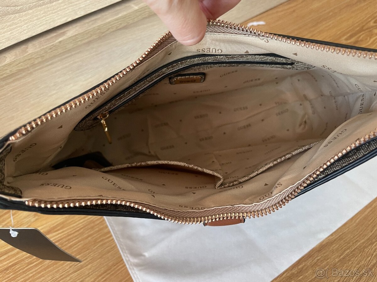 Kabelka Guess Zamira Quattro G - 17