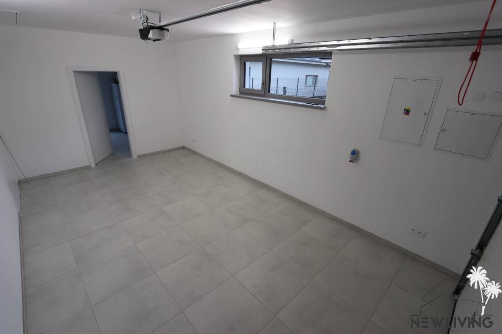 predaj 4iz. novostavby RD s garážou na Modrovke 1km od diaľn - 17