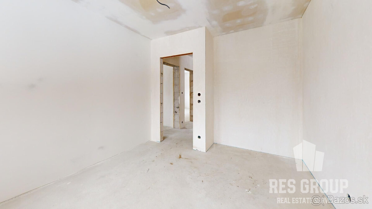 Na predaj, rodinný dom, Lopušné Pažite - 17