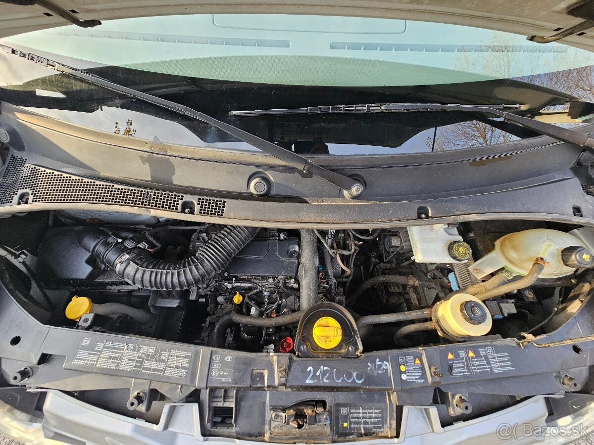 RENAULT MASTER TECH L3H2 2.3 dCi - 7 miestne - 17