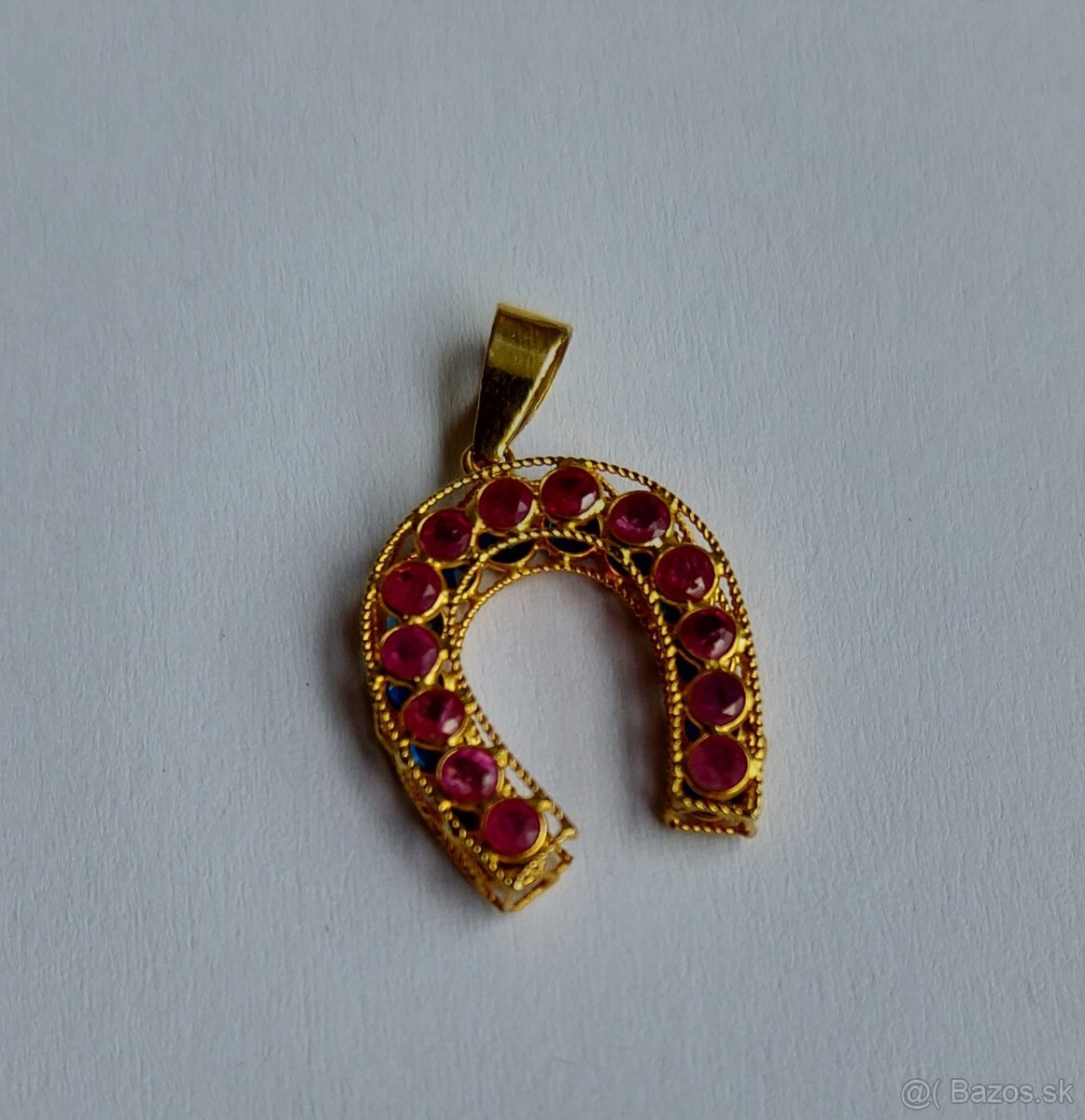 Zlatý prívesok so zafírmi a rubínmi - 17