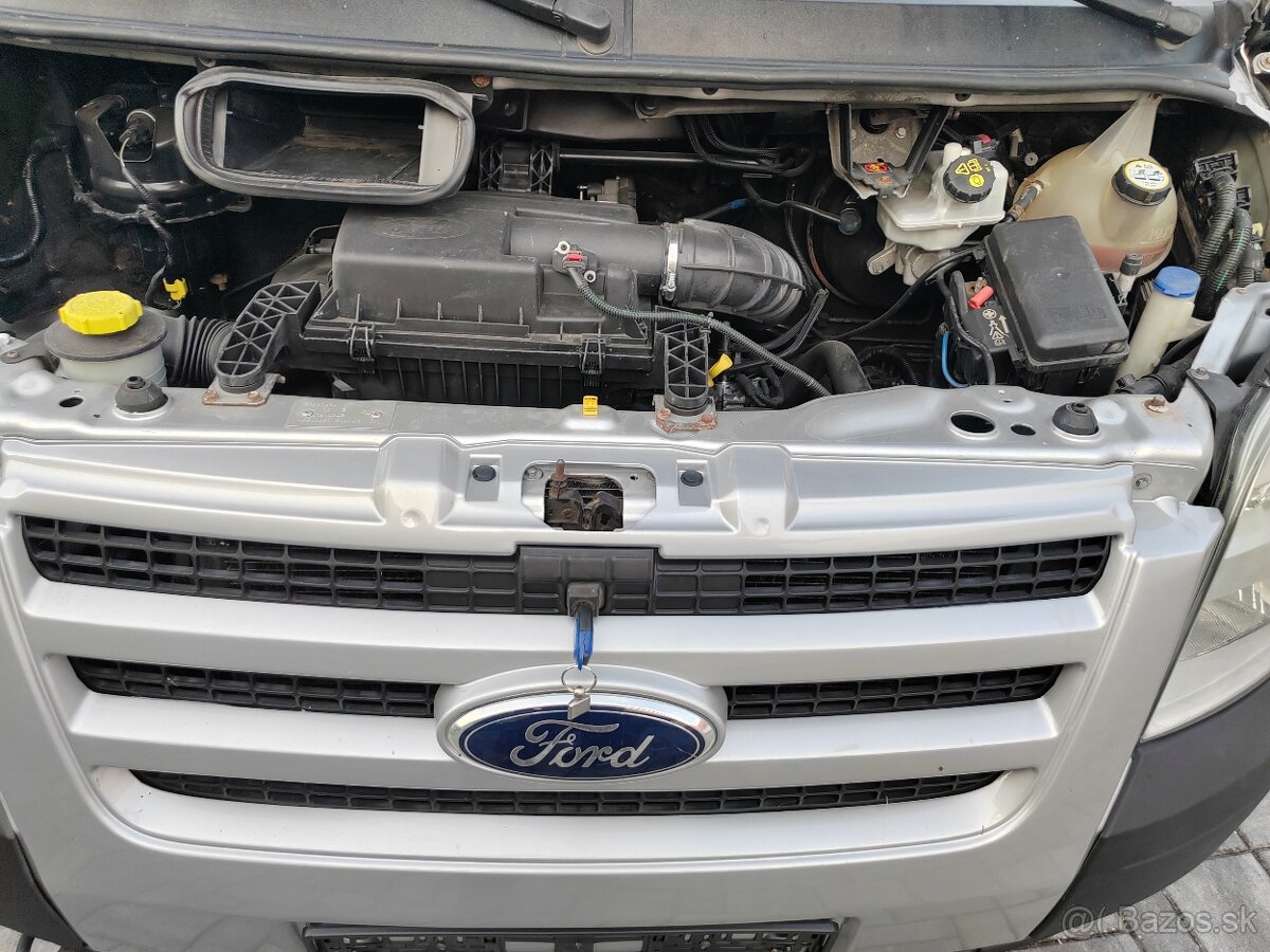 Ford Transit 9 miest , klíma. - 17