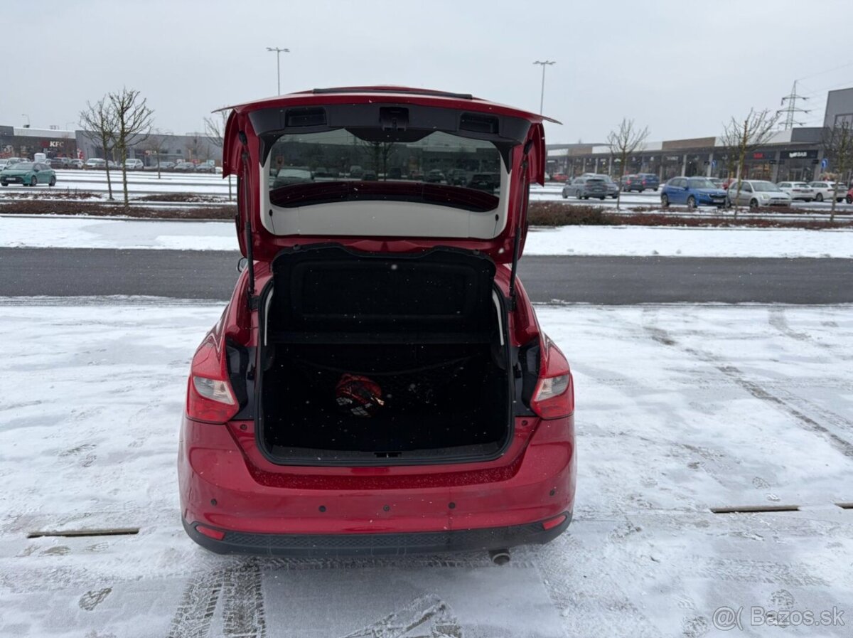 Ford Focus 1.6 EB 110kw TOP VÝBAVA - 17