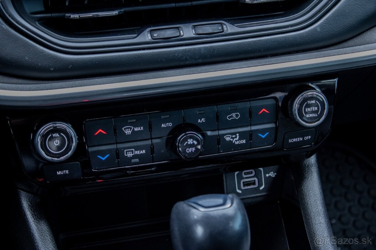 Jeep Compass (Model 2022) 1.3 TURBO 150 Limited - 17