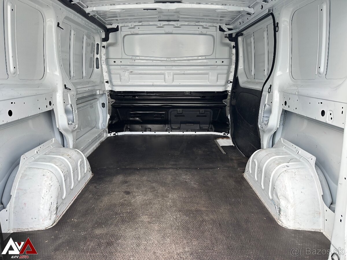 Renault Trafic Furgon 2.0 Blue dCi L1H1P1, Pôvodný lak, SR - 17