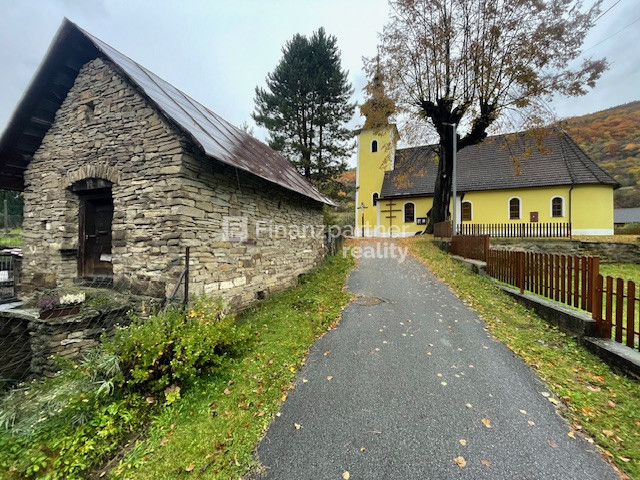 Skvelý rekonštruovaný rodinný dom Tichý Potok (F682-12-ANM) - 17