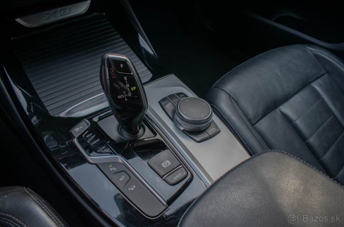 BMW X3 xDrive,2.0i - 17