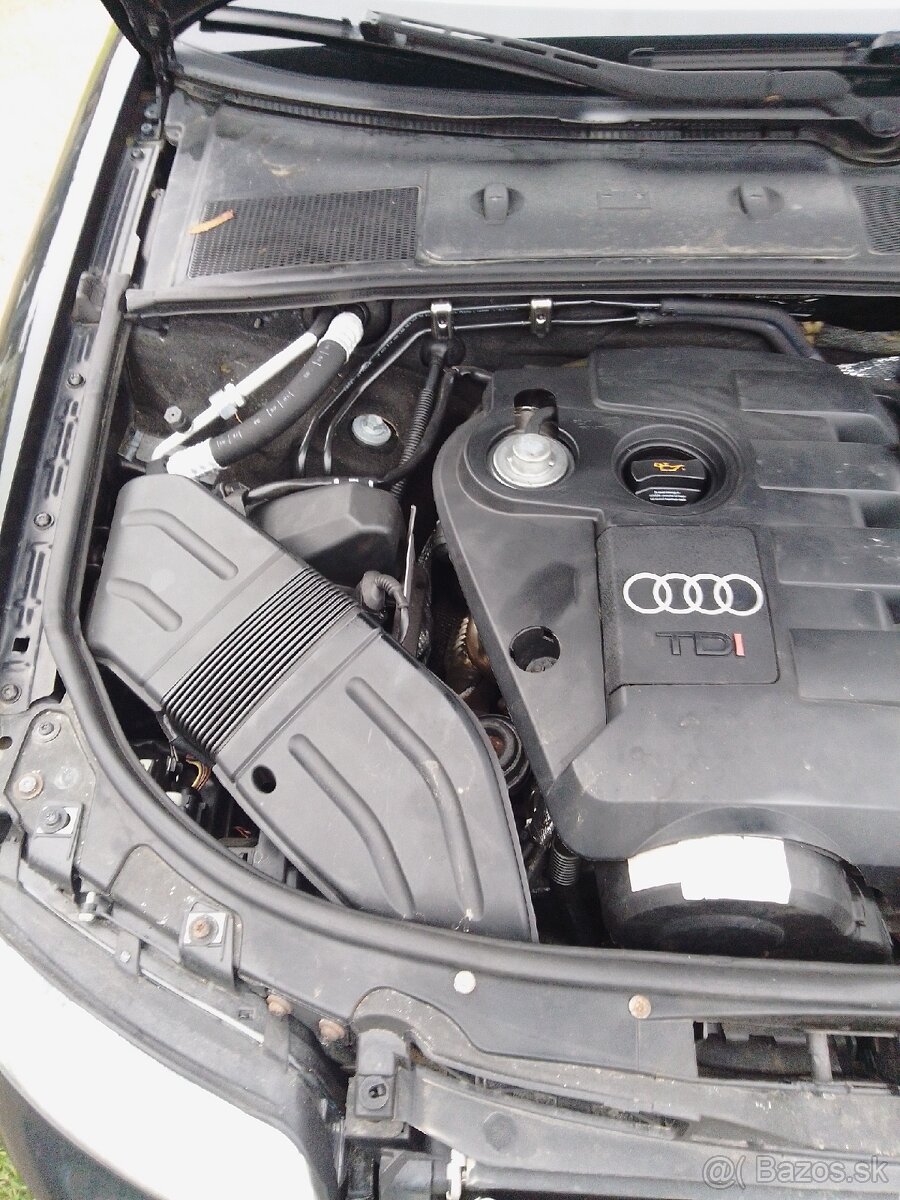 Audi A4 Avant B6 - 17