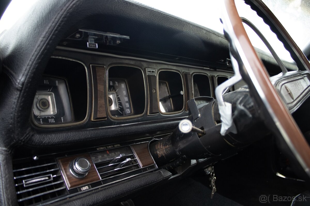 Lincoln MARK III - 17