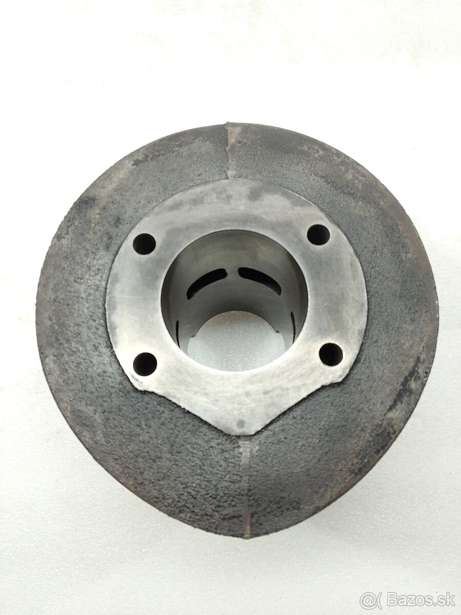 ČZ 150 C VÁLEC ORIGINÁL TOP STAV - 17