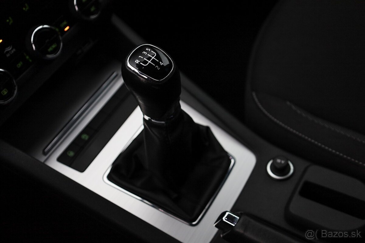 Škoda Octavia 1.6 TDI 116k Ambition EU - 17