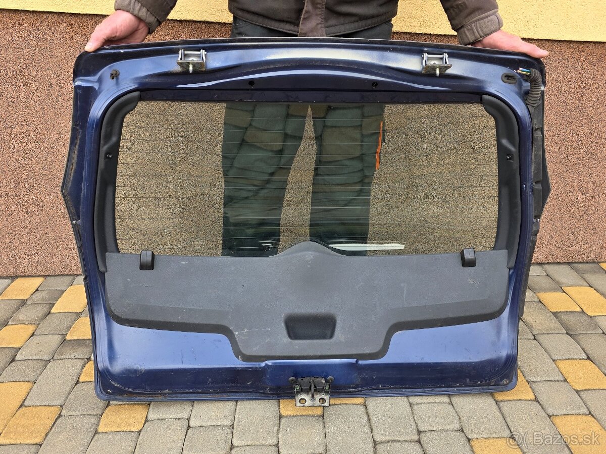 Citroen C3 zadné svetlá - 17