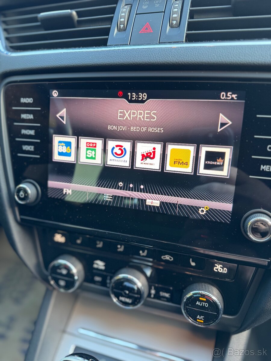 Skoda Octavia 2.0 TDI DSG - 17