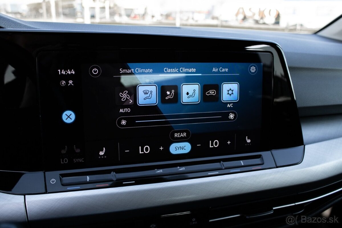 Volkswagen Golf Variant 2.0 TDi/ 110kW - 17