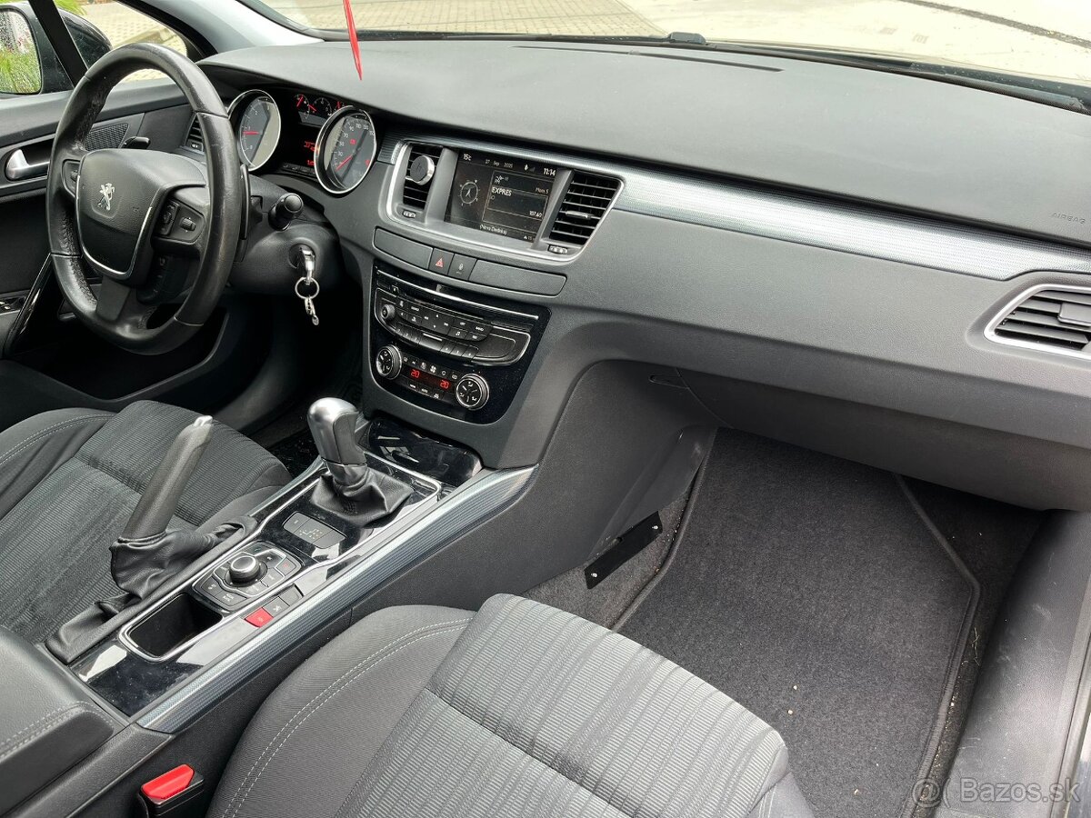 Peugeot 508 1.6 e-HDI - 17