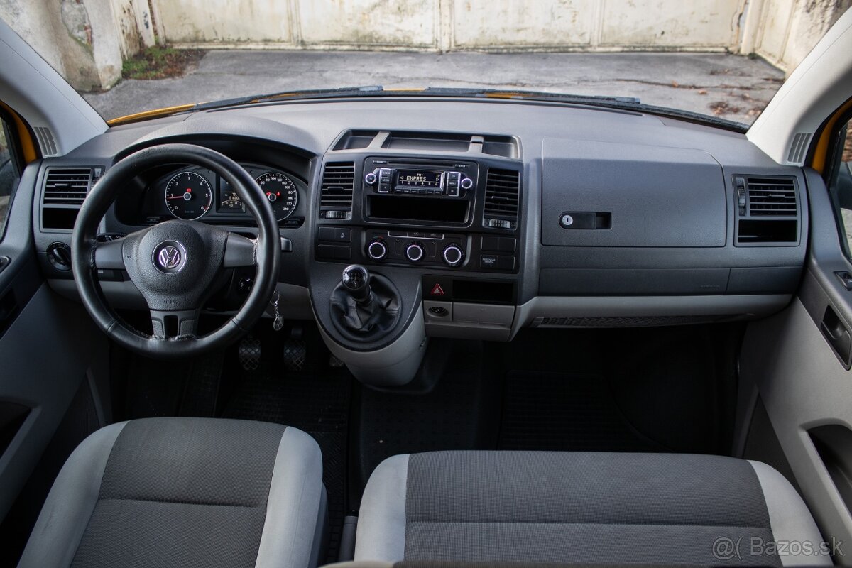 Volkswagen Transporter T5 2.0 TDI LR, 4d. - 17