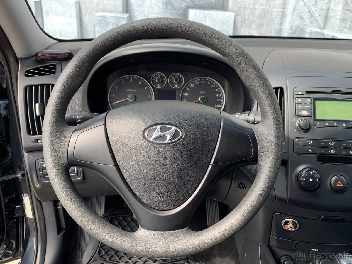 Hyundai i30 1.4i, 80KW - 17
