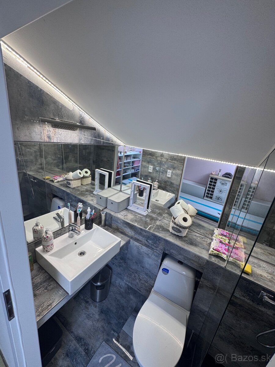 Moderný 5izbový rodinný dom Madarsko Levél - 17