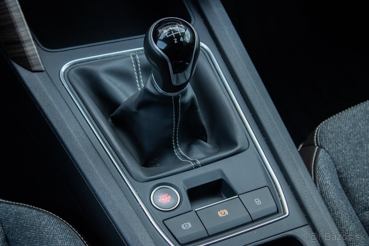 Seat Leon SP Xcellence SK auto / 1.MAJITEĽ / NELAKOVANÉ - 17