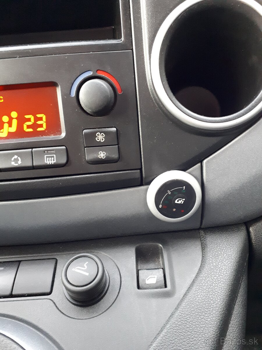 Citroen Berlingo multispace 1,6 benzín,LPG 88kw - 17