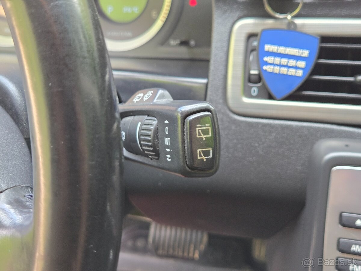 Volvo V70 2.4 D5 _ AUTOMAT - 17