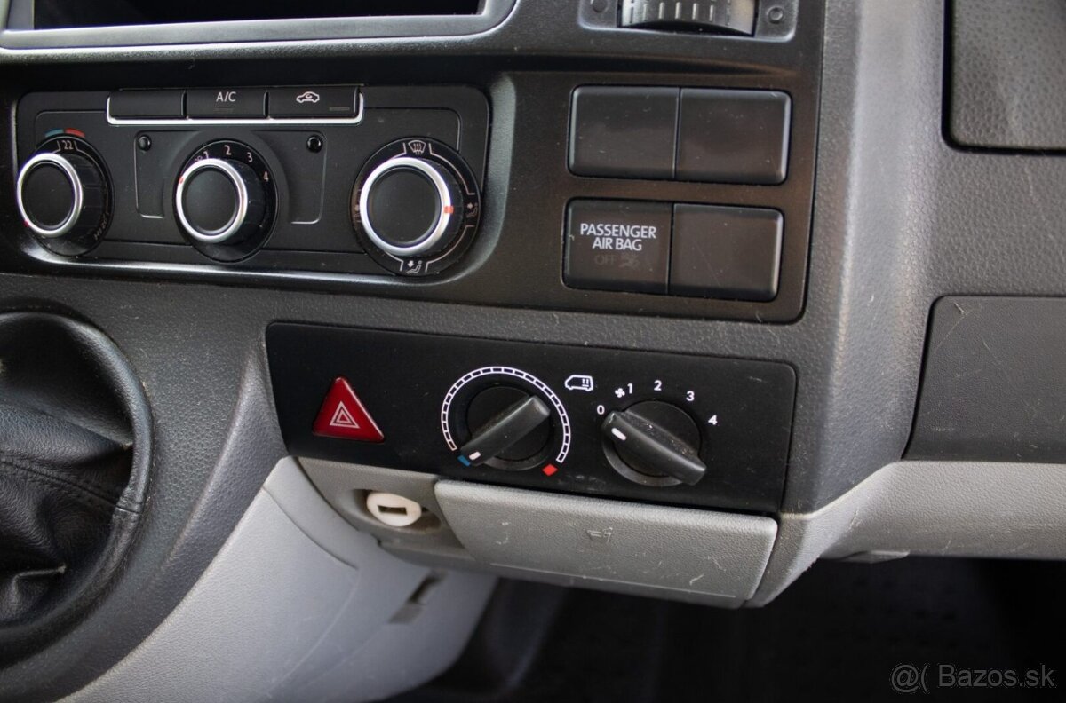 Volkswagen Transporter T5 2.0 TDI LR. - 17