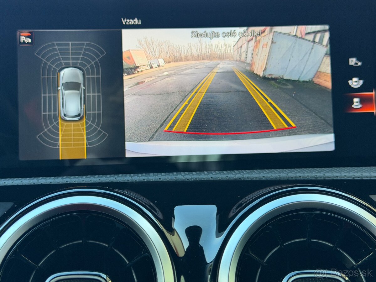 Mercedes-Benz A 180 A7 AMG line - 17