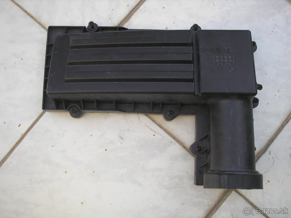 Škoda octavia 2 nádržka ostrekovačov - 17