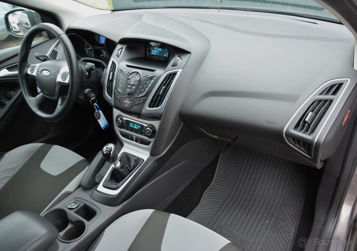 Ford Focus Combi 1.00 EcoBoost, SR voz - 17