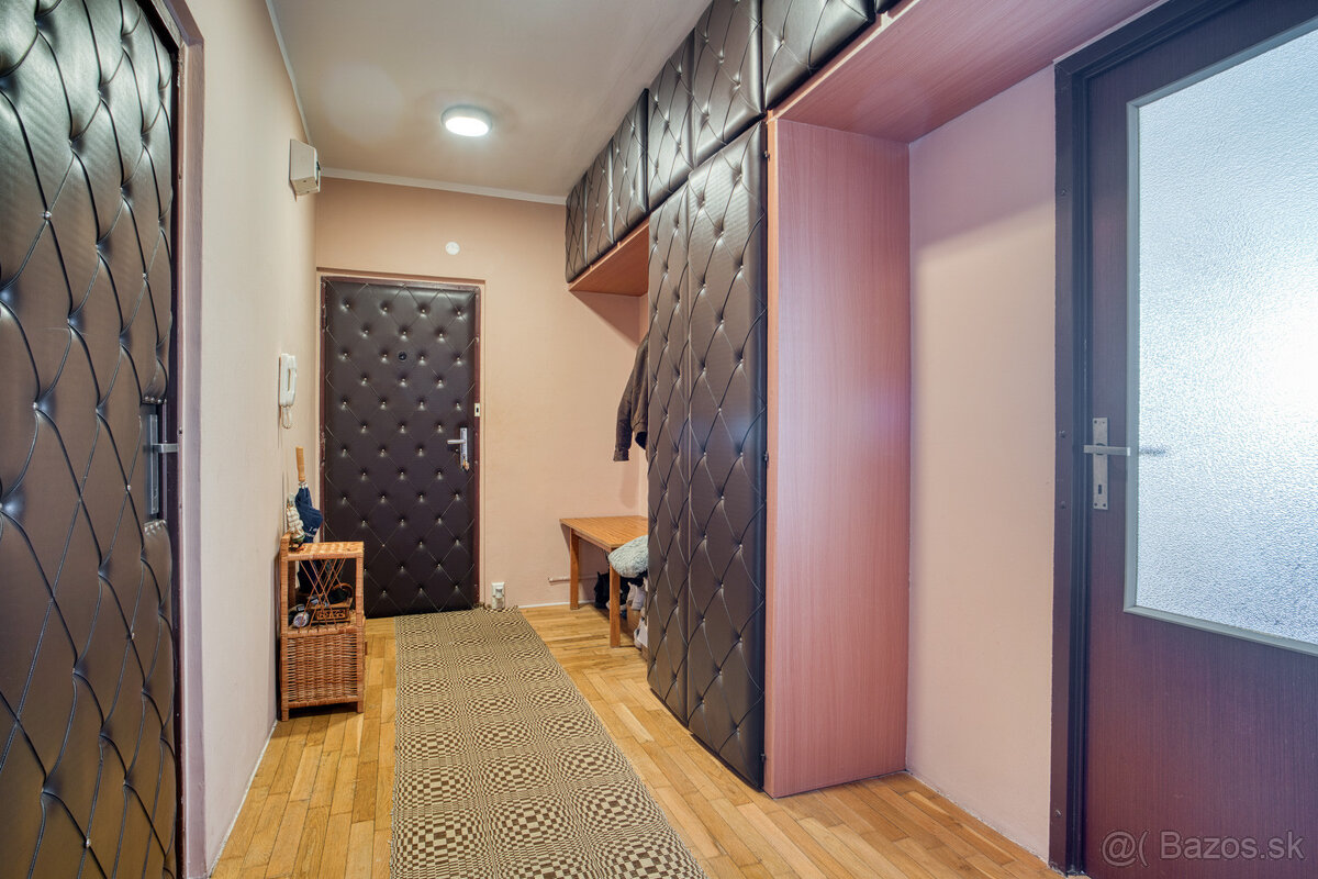 Na predaj 3-izbový byt na ulici Novomeského v Pezinku - 17