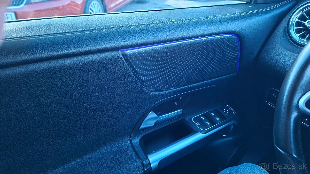 MERCEDES GLB 200d 4MATIC.AUTOMAT - 17