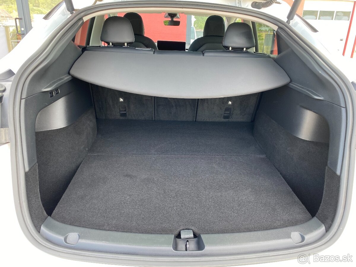 Tesla Model Y Long Range Dual Motor 378kW AWD DPH - 17