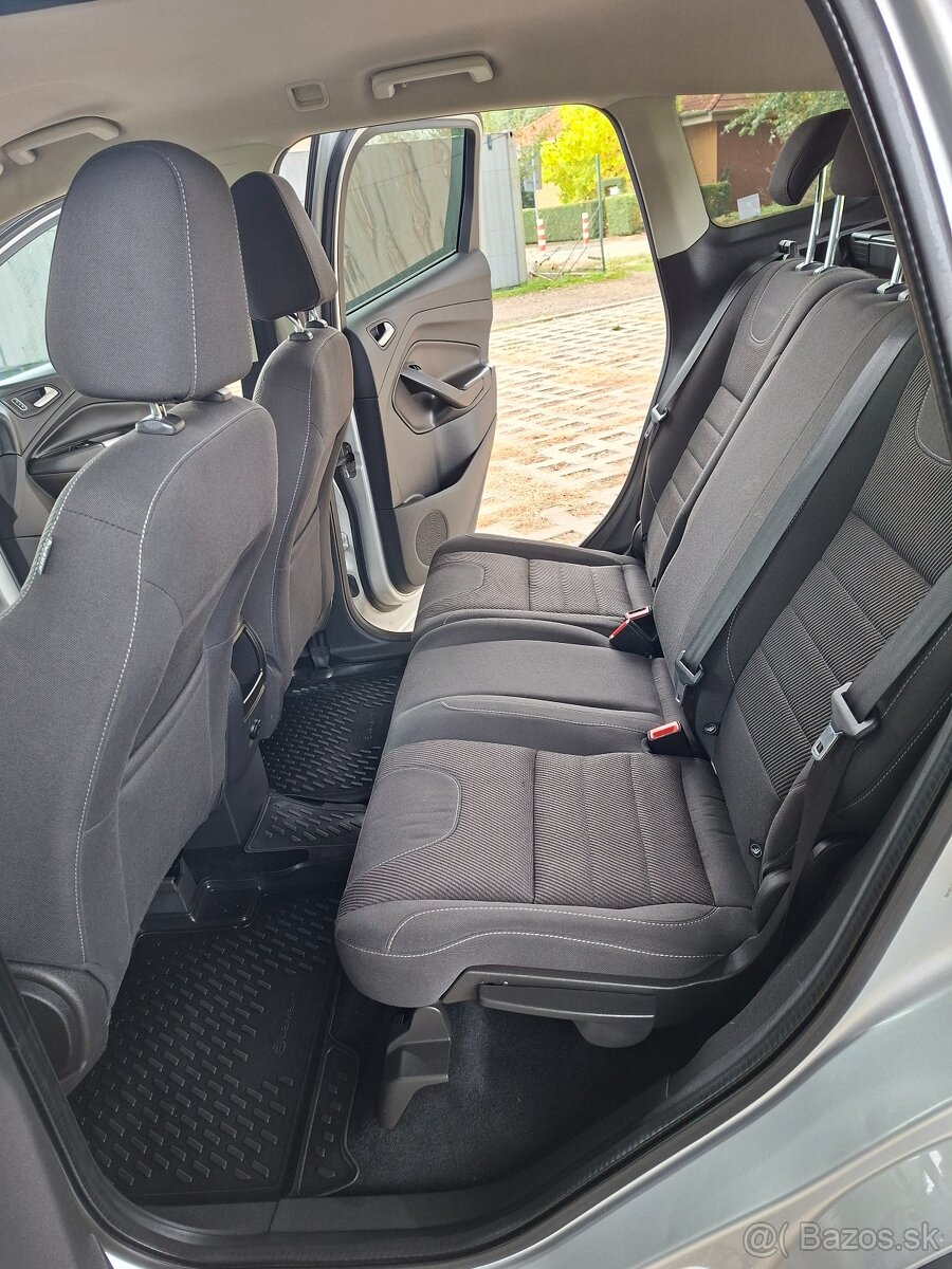 Ford Kuga 2.0 TDCI 4x4 110 kw - 17