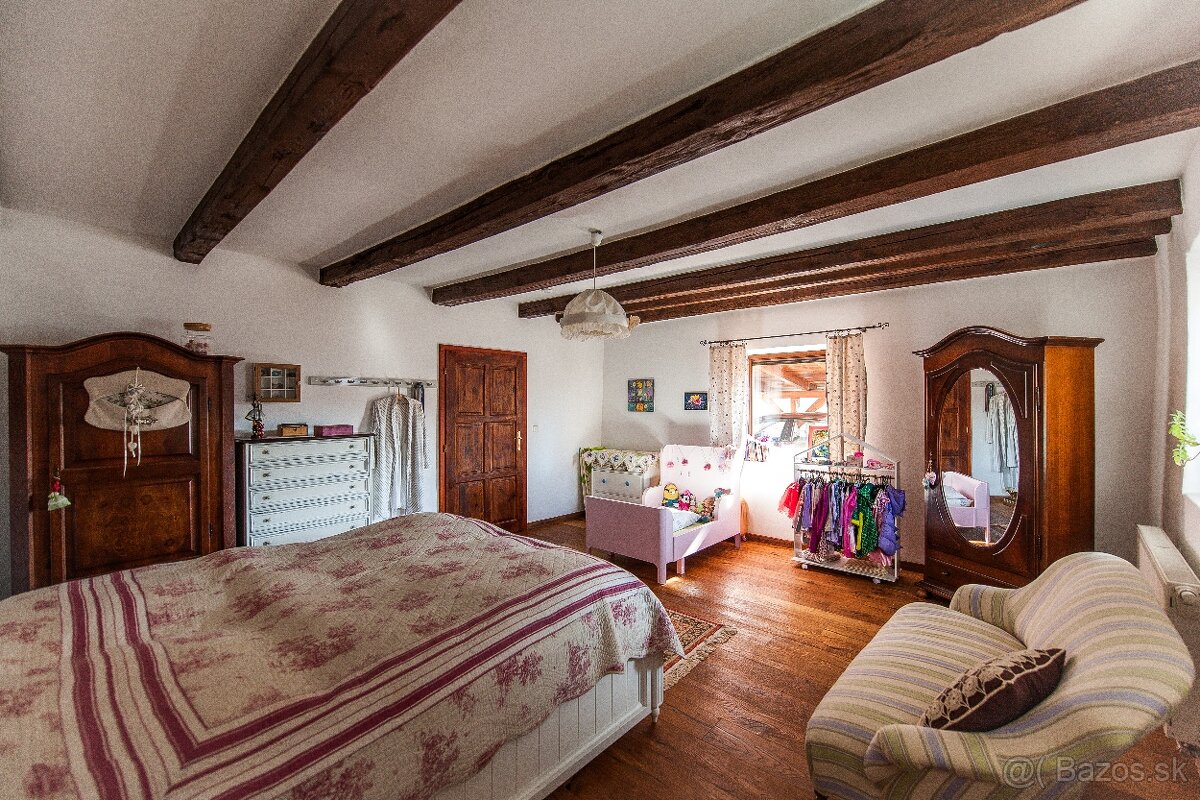 Dom pod storočnou hruškou - 17