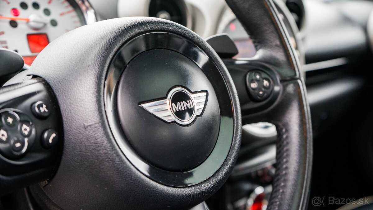 Mini Cooper SD Countryman ALL4 2.0tdi A/T - 17