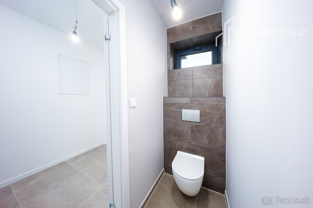 VEĽKÝ 5- IZBOVÝ RD KOMPLETNE ZREKONŠTRUOVANÝ, DVOJGARÁŽ - 17