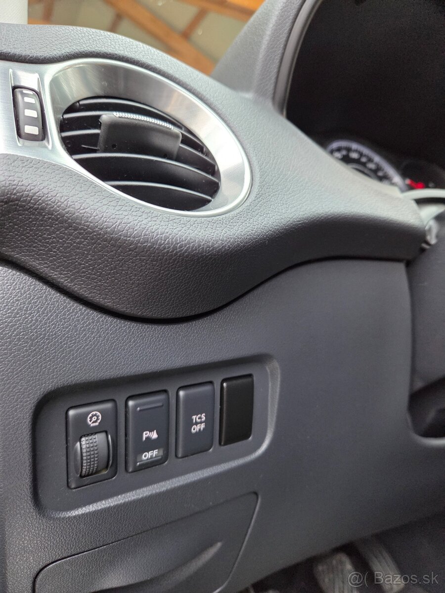 Koleos 2012 BOSE sound 2.0 dci - 17